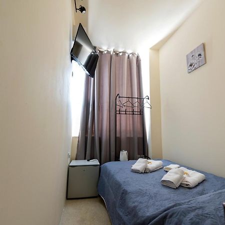 Pure Urban Bedboxes Acropolis Metro Petralona Apartment Athens Exterior photo